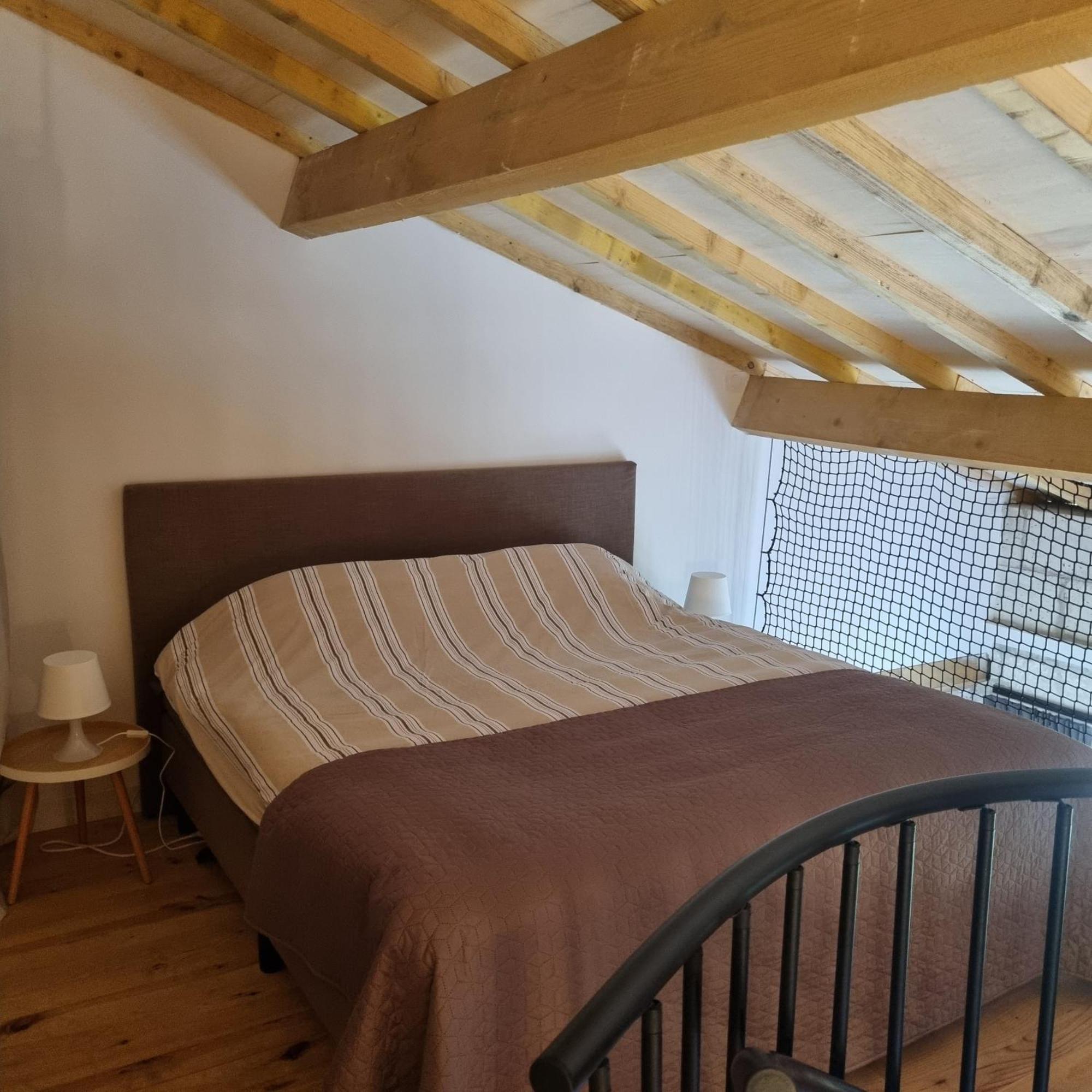 Chateau Neuf Le Desert Le Pizou Szoba fotó